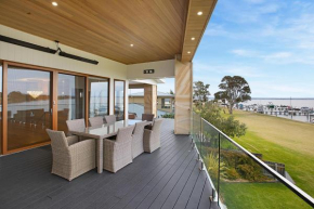 Lake King Lakehouse, Paynesville